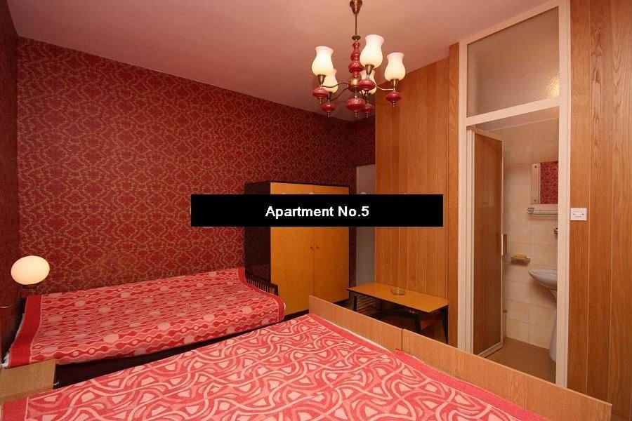 Beach House - Apartments Ana Duće 객실 사진
